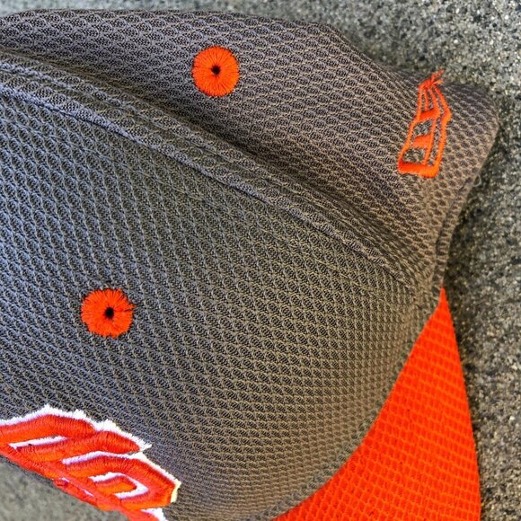 NEW ERA San Francisco Giants Baseball Hat Boys Kid Mesh Cap Grey Orange 39Thirty - Picture 4 of 7